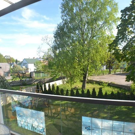 Riverside Apartement Пярну Экстерьер фото