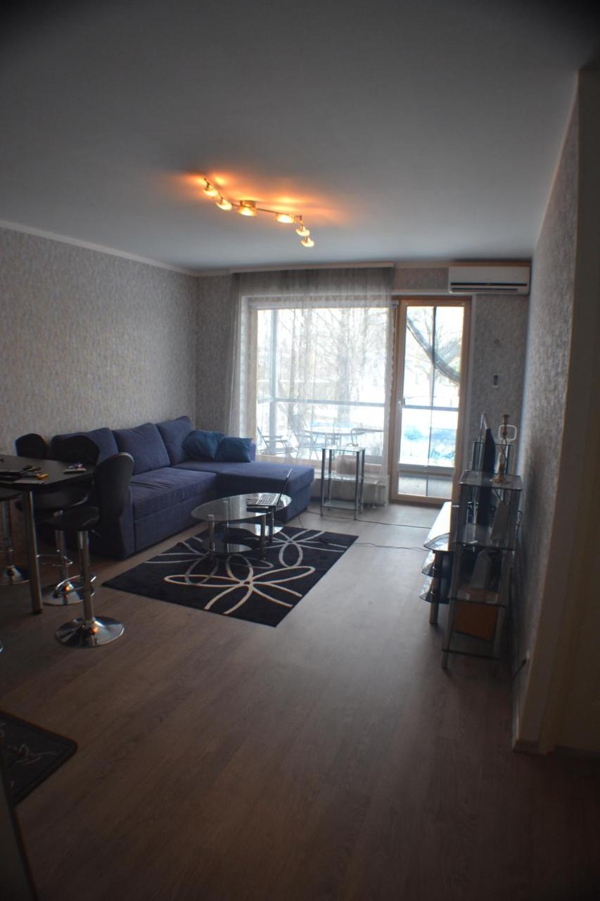 Riverside Apartement Пярну Экстерьер фото